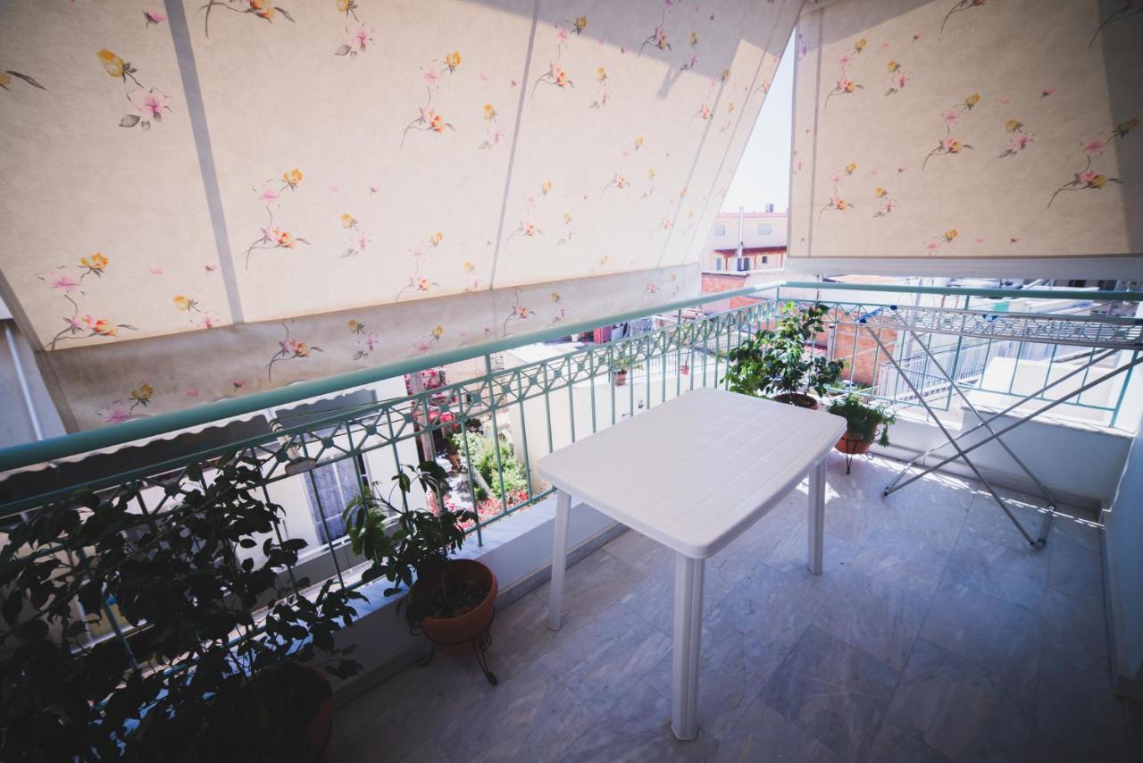Apartment On Nikaias 5C Patras Buitenkant foto